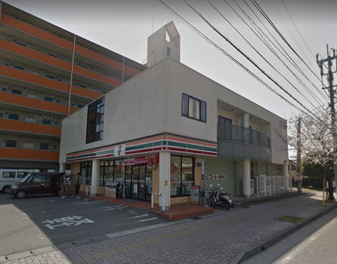 コンビニ　コンビニ（コンビニ）まで1600m