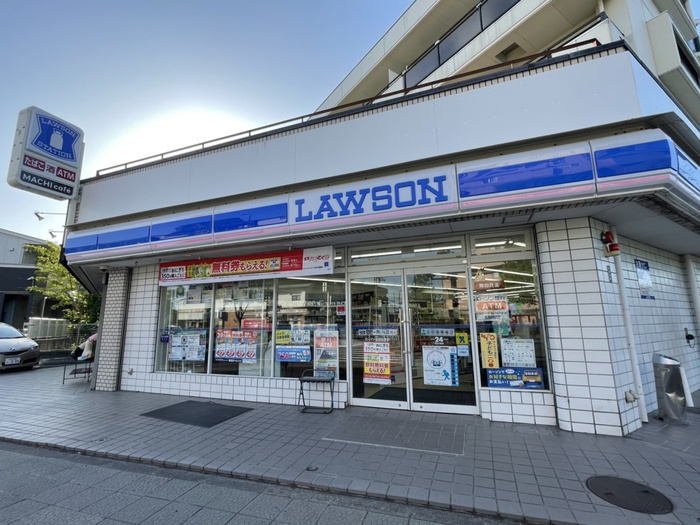 コンビニ　ローソン（コンビニ）まで250m
