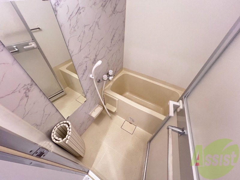 バス・シャワールーム