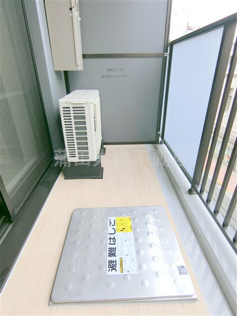 バルコニー　バルコニー