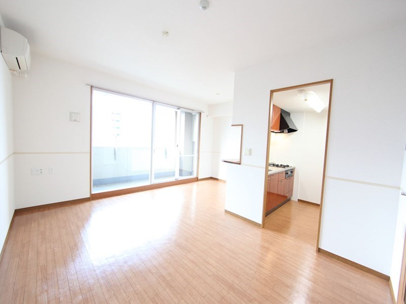 バルコニー　ＬＤＫ16.3帖　床暖房付