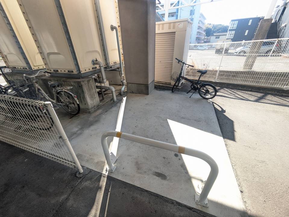 駐車場　駐車場