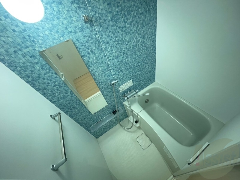 バス・シャワールーム　お風呂です。ゆっくりお風呂につかるのも体に良いですね～