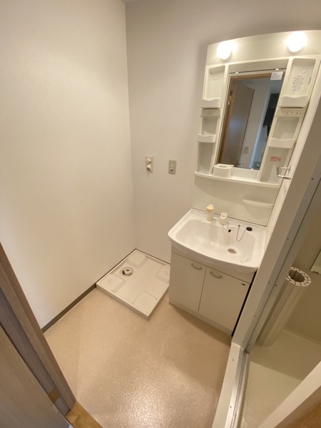 洗面設備　※同物件別室※
