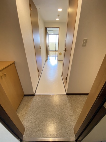 玄関　※同物件別室※