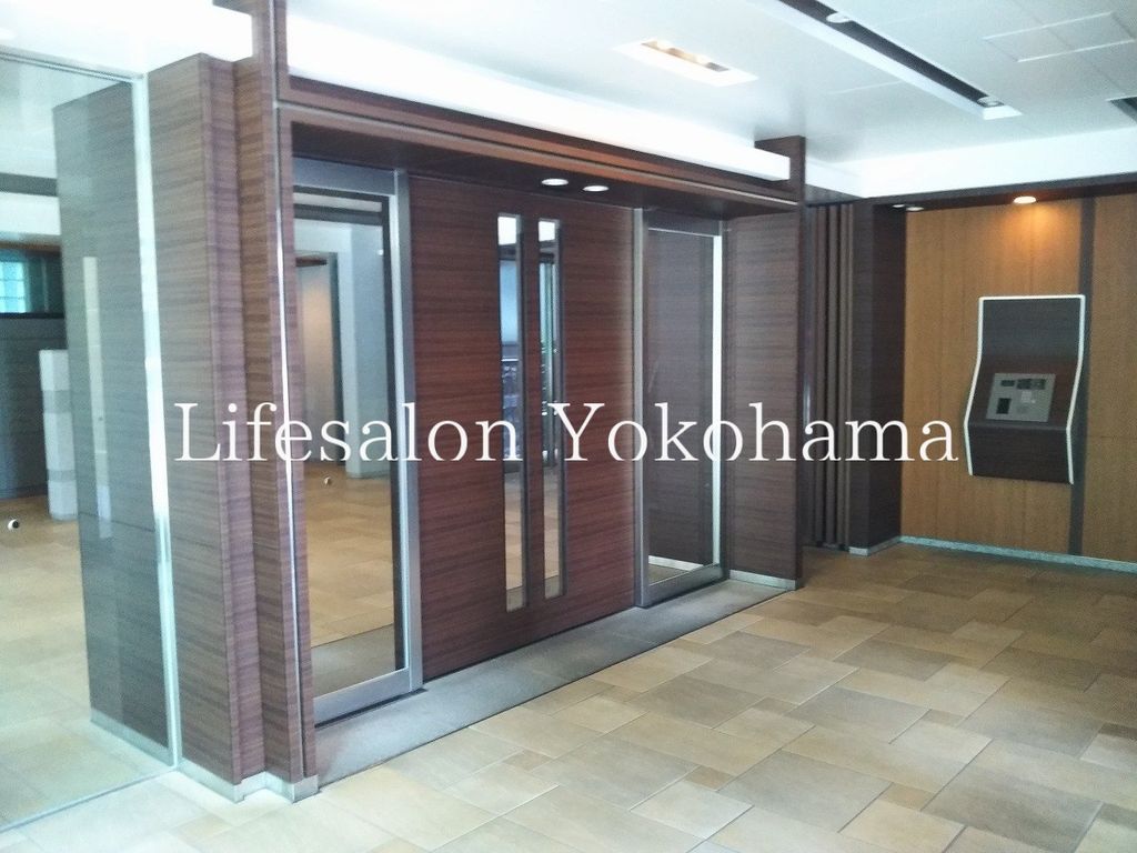 セキュリティ　エントランス