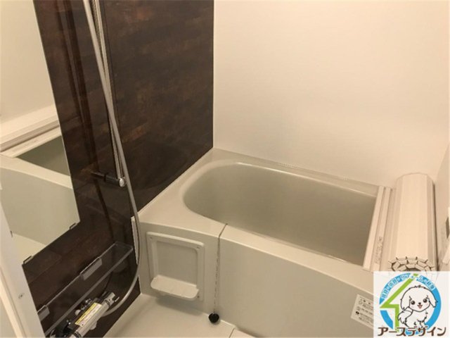 バス・シャワールーム　パース写真