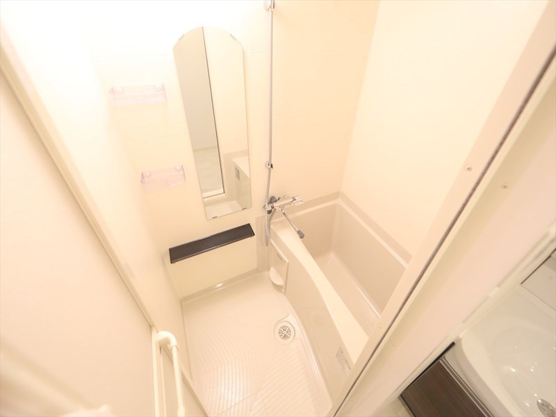 バス・シャワールーム　バスルーム　浴室暖房乾燥機付き