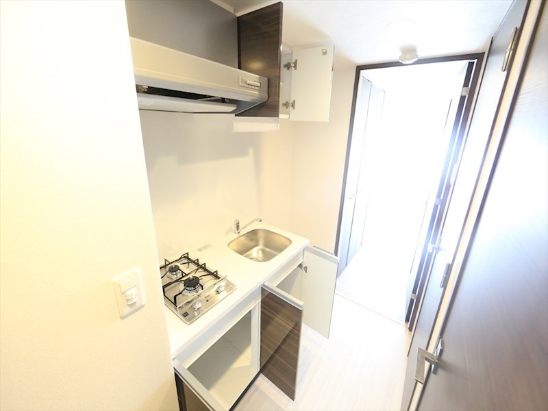 キッチン　システムキッチン（ガス2口コンロ付）