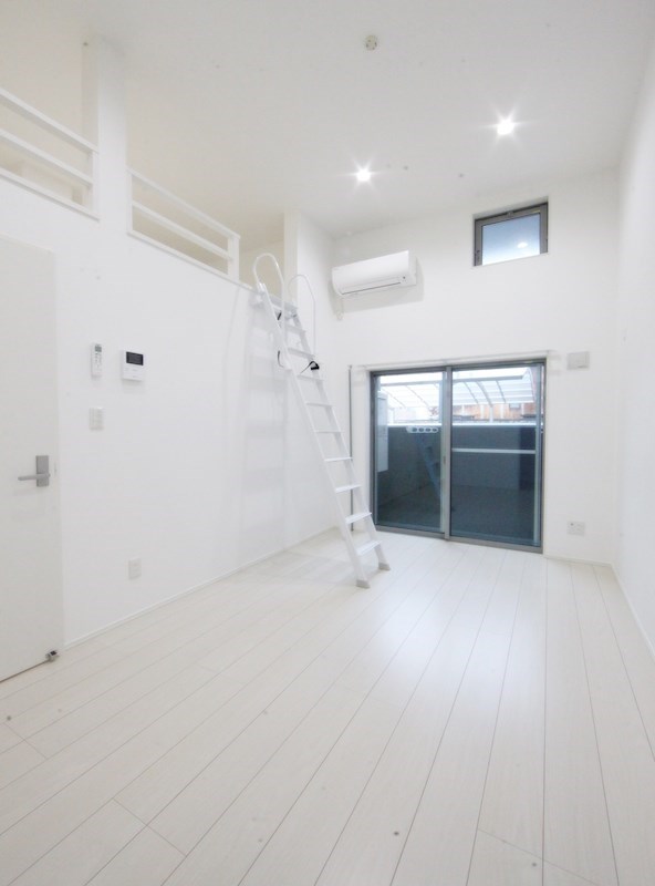 居室・リビング　リビング