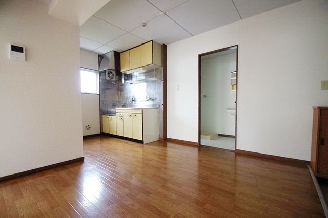 居室・リビング　★お部屋探しはタウンハウジング稲田堤店まで★