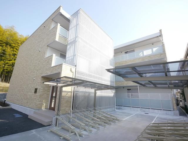 建物外観　★南大沢駅まで徒歩12分のお部屋です★