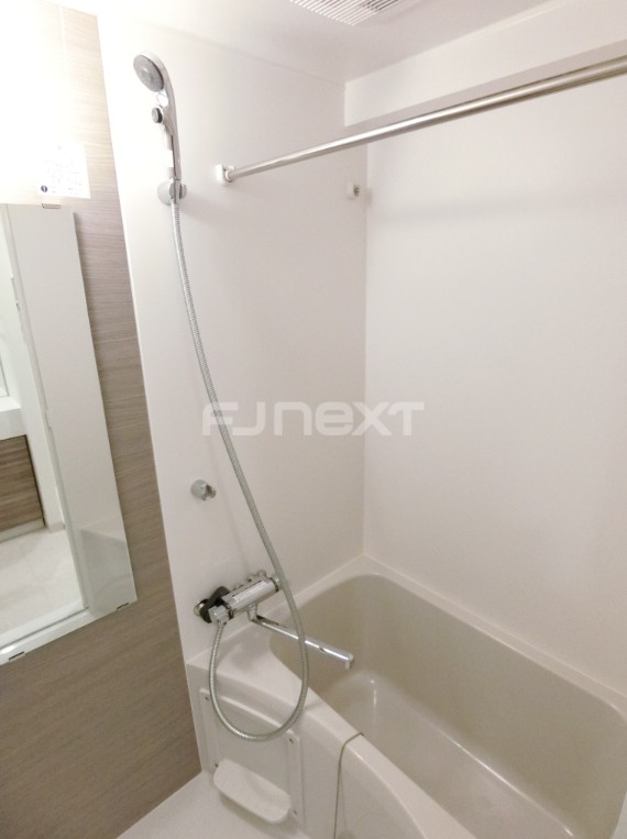 バス・シャワールーム　風呂