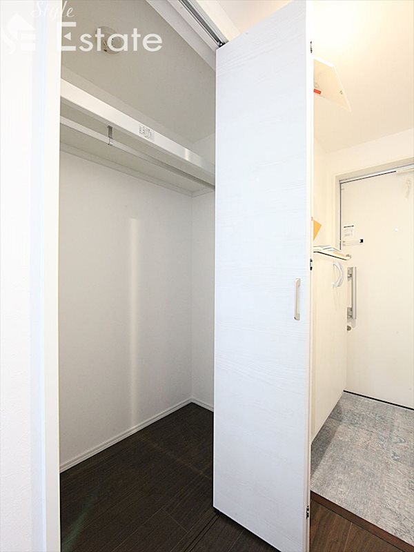 収納　クローゼット