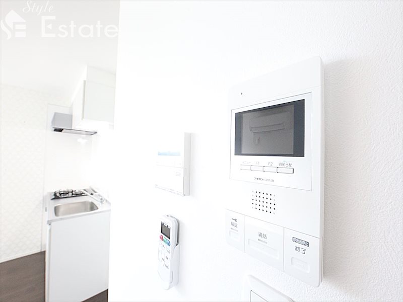 セキュリティ　モニター付きインターホン