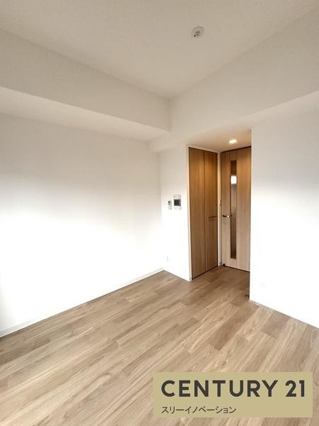 居室・リビング　★きれいな内装です！★