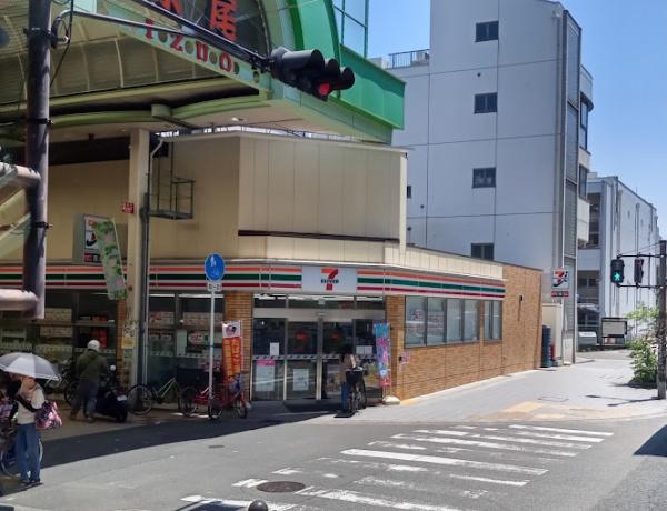 コンビニ　セブンイレブン大阪泉尾３丁目店（コンビニ）まで465m