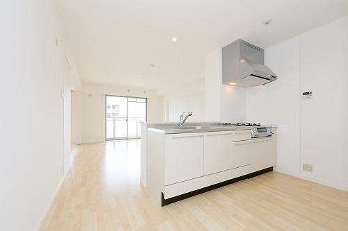 キッチン　※別部屋のため、参考画像です。