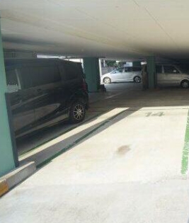 駐車場　敷地内駐車場☆