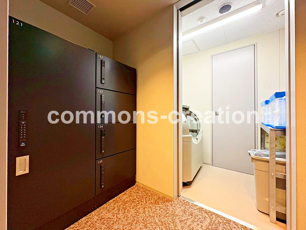 郵便局　麹町郵便局（郵便局）まで540m