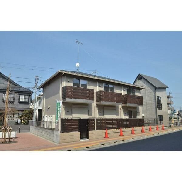 建物外観　国立駅徒歩8分です。