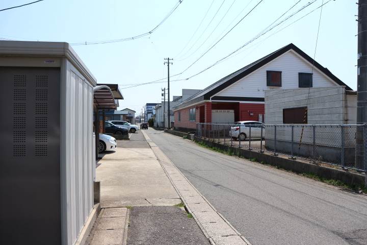 その他　前面道路（その他）まで0m