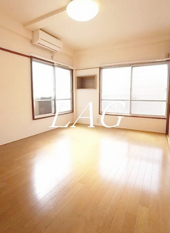 居室・リビング　洋室のお部屋です。