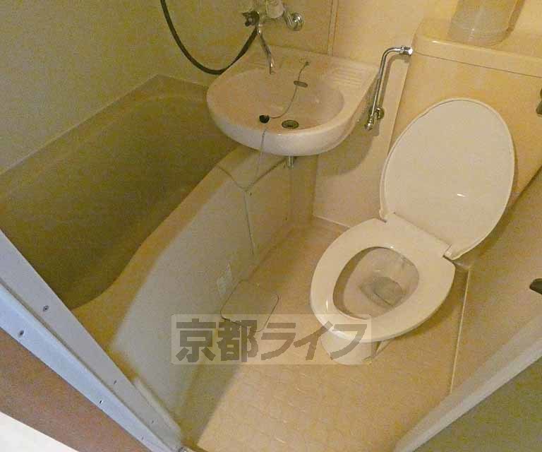 バス・シャワールーム　ユニットバスです。