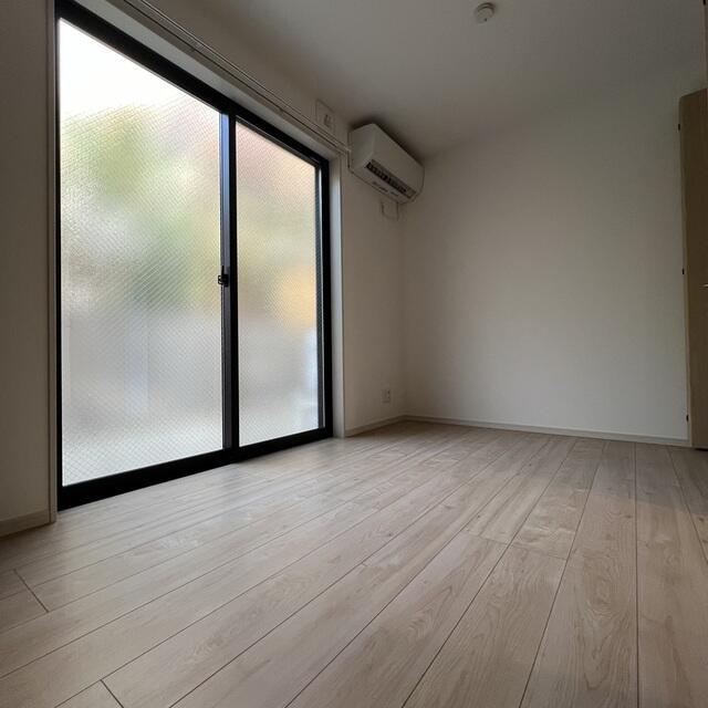 居室・リビング　?