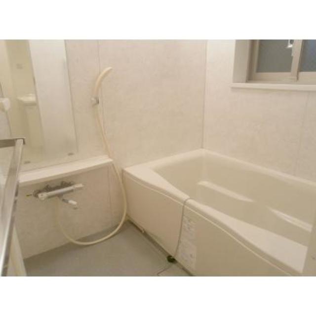 バス・シャワールーム　※写真は同タイプ住戸です。