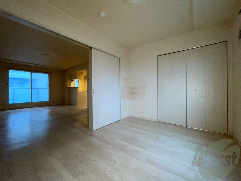 その他部屋・スペース　寝室です。部屋をどう使うかはあなた次第です！