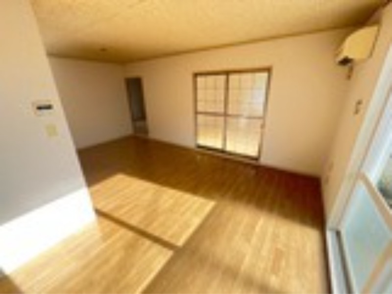 居室・リビング　図面と現状に相違がある場合には現状を優先