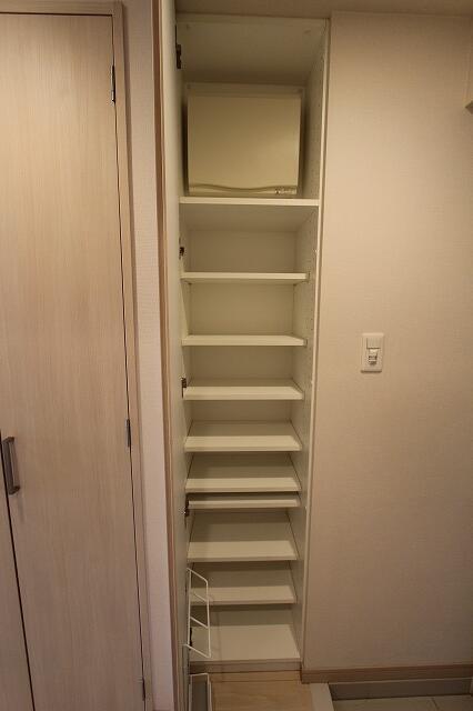 玄関　※前回退去時参考写真?