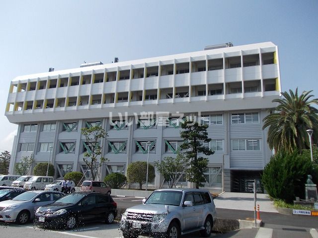 役所　南国市役所（役所）まで1441m