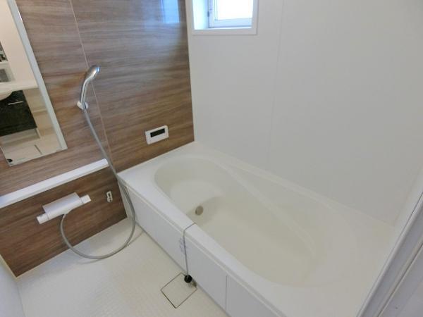 バス・シャワールーム　写真は別のお部屋のイメージです。現況優先