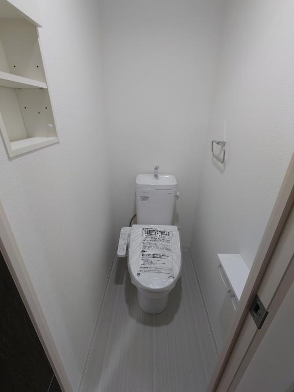 トイレ　トイレ