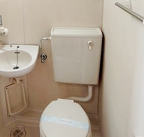 トイレ　「b’CASA水戸赤塚IIre-born」
