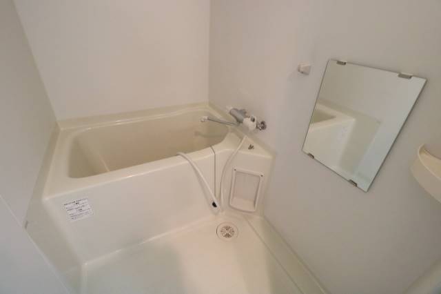 バス・シャワールーム　綺麗な浴室♪