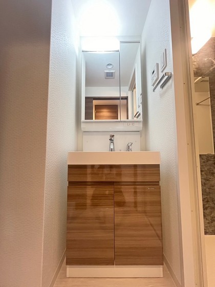 洗面設備　※別部屋の写真です