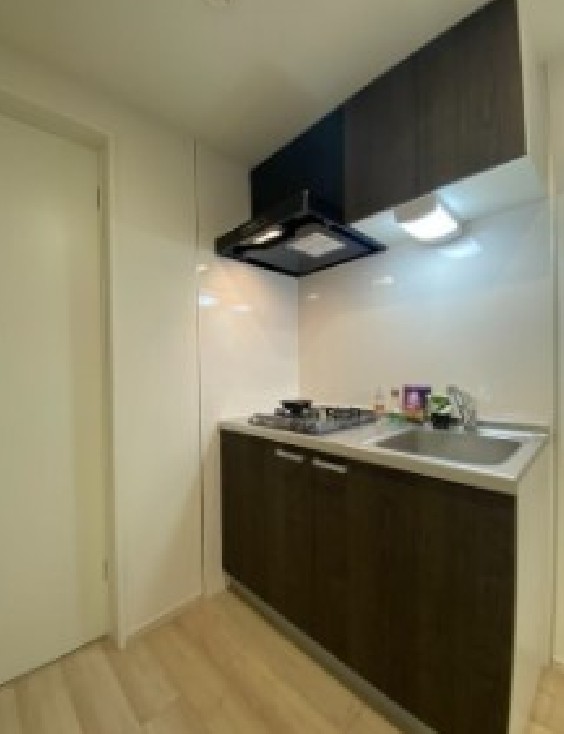 キッチン　※別部屋参考写真。