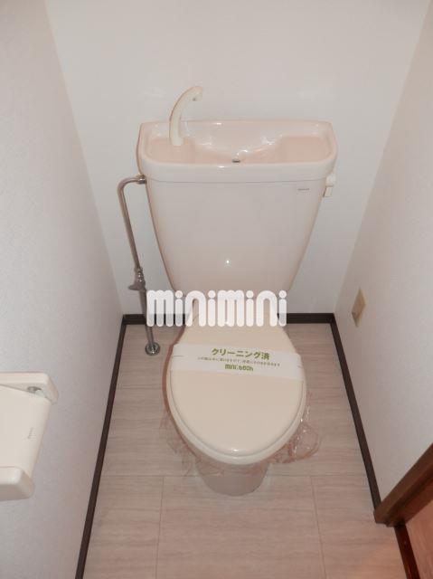 トイレ　清潔感のあるトイレ。