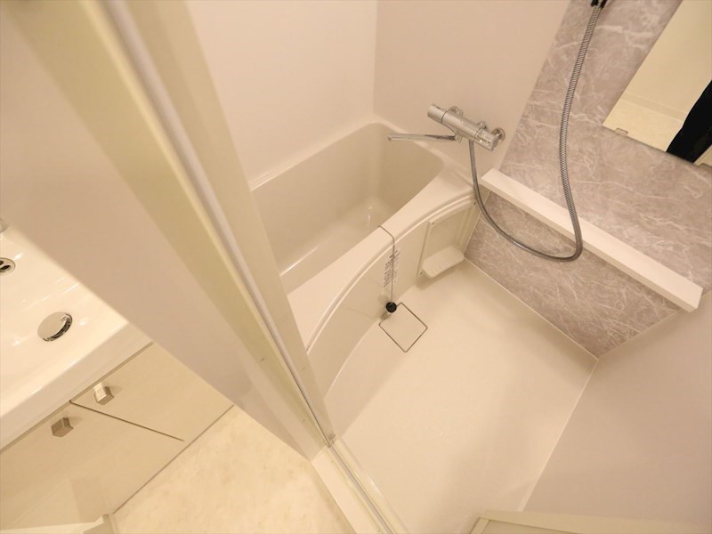 バス・シャワールーム　バスルーム　浴室暖房乾燥機付き