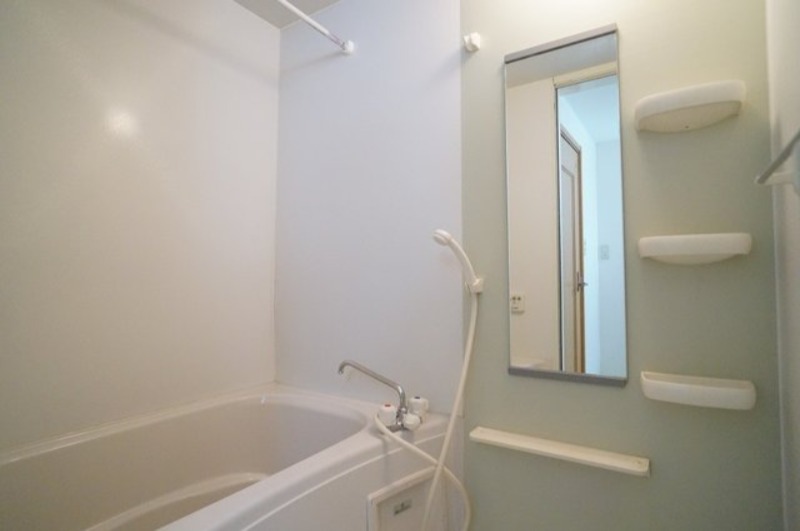 バス・シャワールーム　図面と現状に相違がある場合には現状を優先