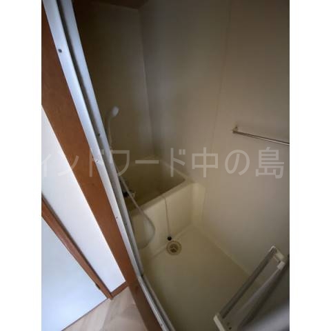 バス・シャワールーム　詳細は、ウィンドワード中の島店までご相談下さい。
