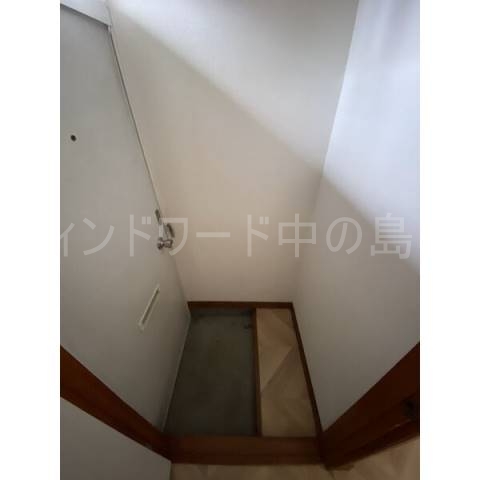 玄関　詳細は、ウィンドワード中の島店までご相談下さい。