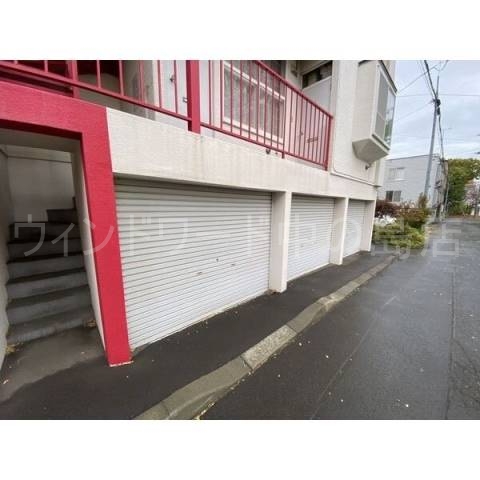 駐車場　詳細は、ウィンドワード中の島店までご相談下さい。