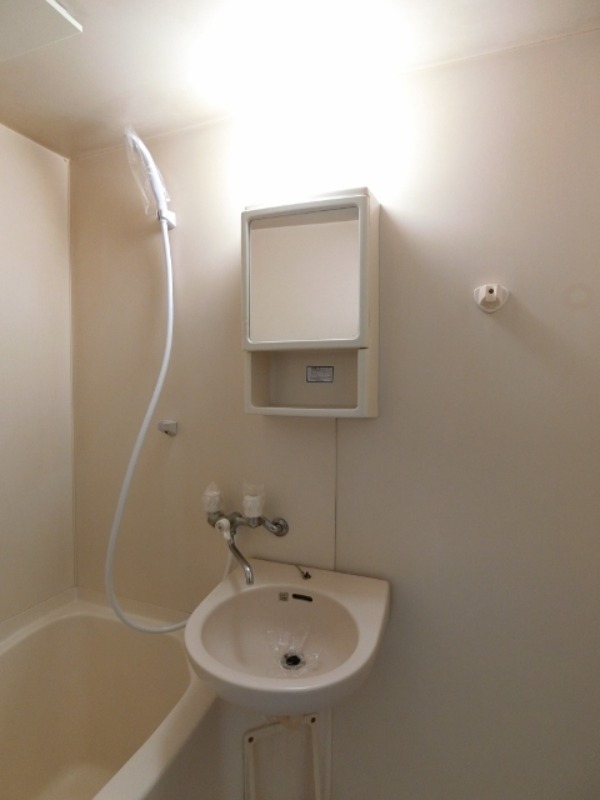 洗面設備　図面と現状に相違がある場合には現状を優先