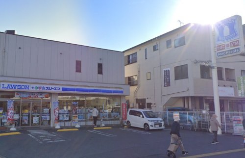 コンビニ　ローソン・スリーエフ 逆井駅前店（コンビニ）まで667m