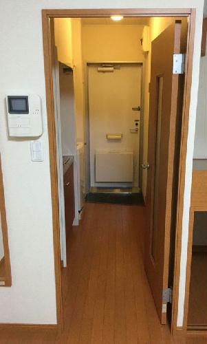 玄関　インターフォン付き