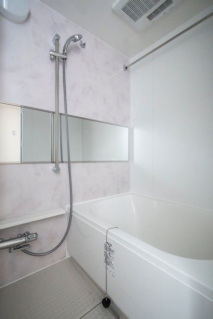 バス・シャワールーム　※同タイプ別部屋参照